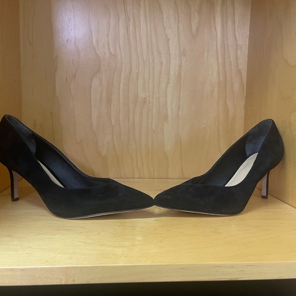 Veronica Beard Black Lisa Suede Pumps - Size 8M - worn once - Picture 6 of 9